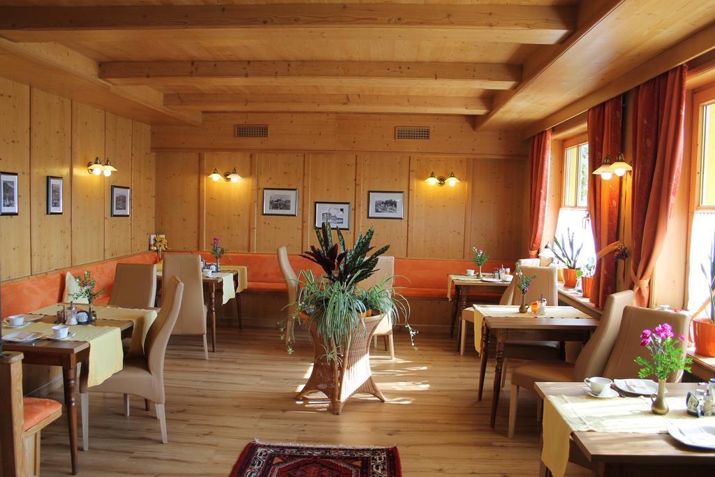 Seepension Neubacher Kg Nussdorf am Attersee Exterior photo