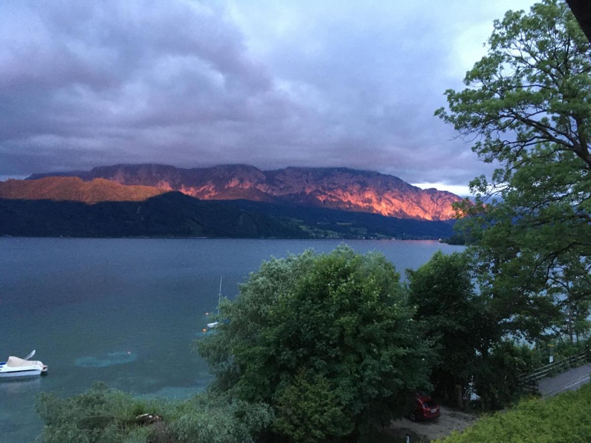 Seepension Neubacher Kg Nussdorf am Attersee Exterior photo