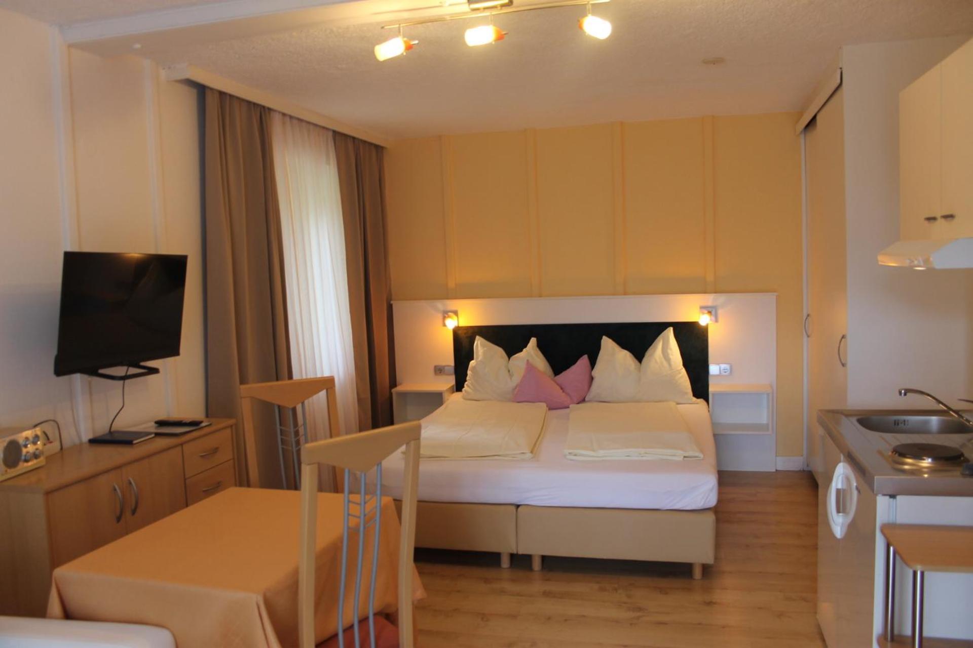 Seepension Neubacher Kg Nussdorf am Attersee Exterior photo